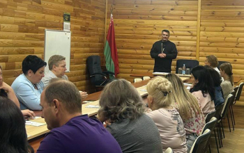 Встреча со священником на ОАО «Борисовский ДОК»