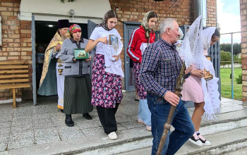 Молебен о страждущих недугом винопития в храме святителя Николая Чудотворца д. Большая Ухолода