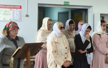 Молебен о страждущих недугом винопития в храме святителя Николая Чудотворца д. Большая Ухолода