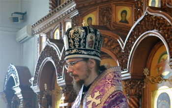 Владыка Вениамин в храме Рождества Христова
