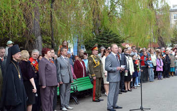 Владыка Вениамин на праздновании Дня Победы