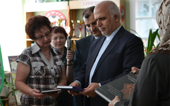 Посол Ирана в Беларуси встретился с руководителем и командой клуба «Горизонт»