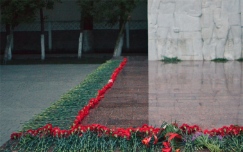 Митинг-реквием у Вечного огня