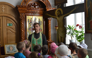 Экскурсия в храме Рождества Христова