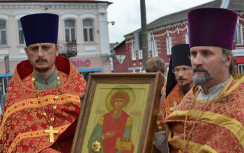 Икона святого Пантелеимона привезена в Борисов