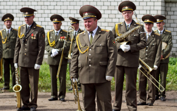 На учения с Божией помощью