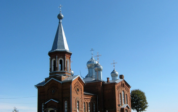 З пошты сайта: у Слуцкім раёне ёсць царква якая падобна на Зембінскую