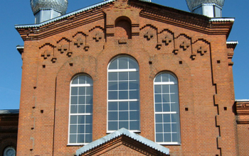 З пошты сайта: у Слуцкім раёне ёсць царква якая падобна на Зембінскую