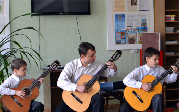 Концерт для приёмных матерей