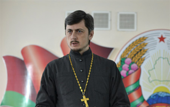 Встреча священника Александра Вербило с родителями в гимназии №3