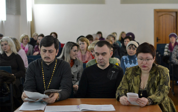 Встреча священника Александра Вербило с родителями в гимназии №3