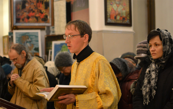 Божественная Литургия в храме Дмитрия Донского