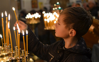 Божественная Литургия в храме Дмитрия Донского