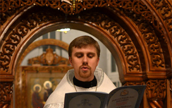 Праздничная Литургия в храме Рождества Христова