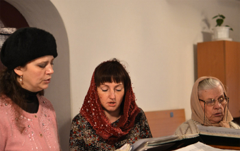 Епископ Вениамин возглавил Литургию в храме Рождества Христова