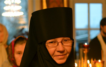 Епископ Вениамин возглавил Литургию в храме Рождества Христова