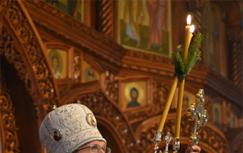 Епископ Вениамин возглавил Литургию в храме Рождества Христова