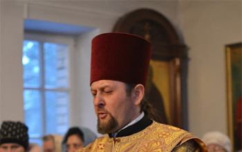 Епископ Вениамин возглавил Литургию в храме Рождества Христова