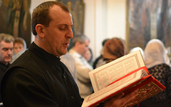 Прощеное Воскресенье - Божественная Литургия архиерейским чином