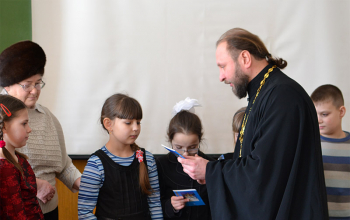 Навстречу детским сердцам