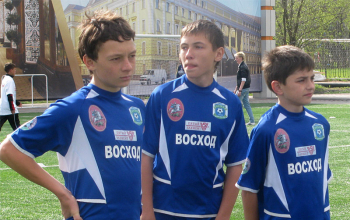 Детская футбольная команда из Борисова победила на турнире в Санкт-Петербурге
