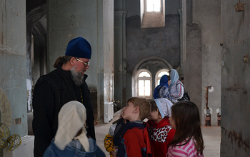 Экскурсия в храмы города