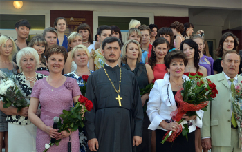 Вручение дипломов в медицинском колледже