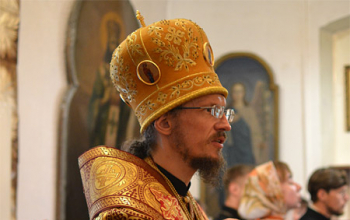 Божественная Литургия в храме Александра Невского