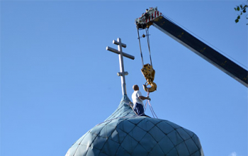 Демонтирован купол храма Рождества Христова