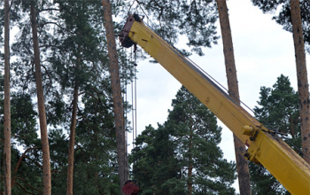 Продолжается строительство храма в Лядищах
