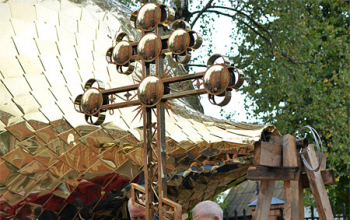 В храме Рождества Христова установлен новый купол с крестом