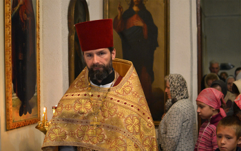 Литургия и хиротония в храме Александра Невского в 18-ую неделю по Пятидесятнице