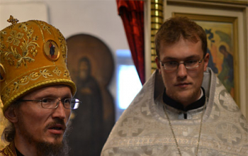 Литургия и хиротония в храме Александра Невского в 18-ую неделю по Пятидесятнице