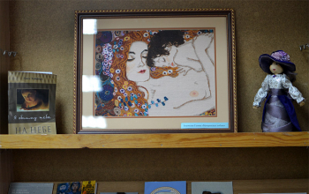 Выставка посвященная Матери