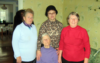 Встреча с матерями и вдовами погибших воинов в храме Рождества Христова