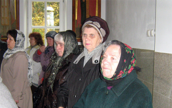Встреча с матерями и вдовами погибших воинов в храме Рождества Христова