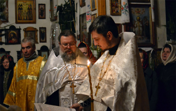 Протоиерей Александр Вербило посетил храм Архистратига Михаила в Лошнице