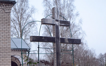 Протоиерей Александр Вербило посетил храм Архистратига Михаила в Лошнице