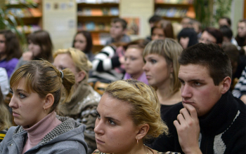 Протоиерей Александр Вербило принял участие в мероприятии «Молодежь против насилия»