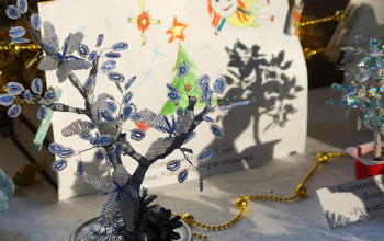 Выставка рисунков и поделок в храме Рождества Христова (обновлено)