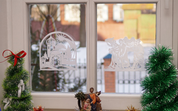 Выставка рисунков и поделок в храме Рождества Христова (обновлено)