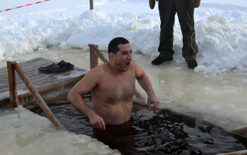 Освящение воды в р.Березине