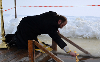 Освящение воды в р.Березине