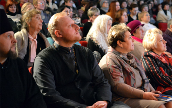 Факсимильное издание Слуцкого Евангелия торжественно передано в Борисовскую библиотеку