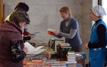 Факсимильное издание Слуцкого Евангелия торжественно передано в Борисовскую библиотеку