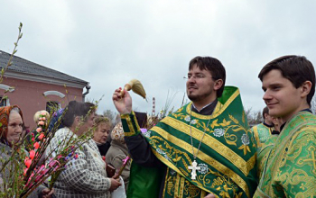Вербное Воскресение в приходах Борисовского благочиния