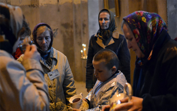 Епископ Борисовский Вениамин совершил Литургию в Свято-Воскресенском кафедральном соборе