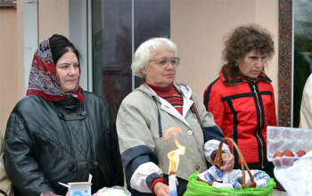 Епископ Борисовский Вениамин совершил Литургию в Свято-Воскресенском кафедральном соборе