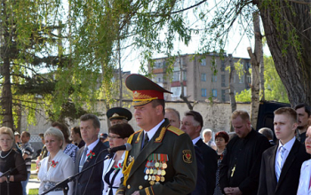 Священники Александр Вербило и Сергий Башкиров приняли участие в митинге, посвященном Дню Победы
