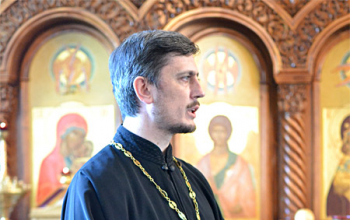 Пасха 2013: Епископ Борисовский Вениамин в храме Рождества Христова